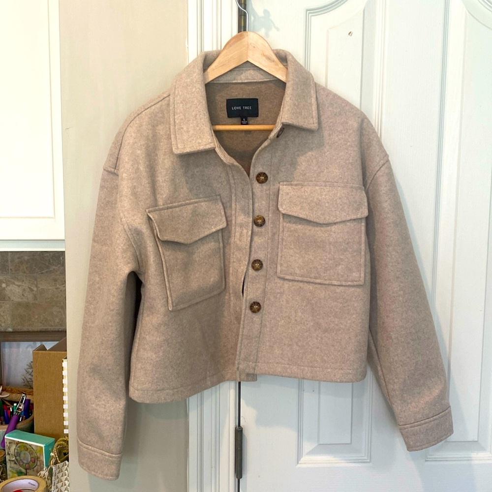 SMALL NEUTRAL SHACKET